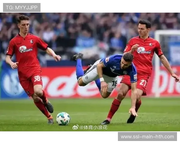 乌迪内斯对阵莱切一役，高温天气对攻防节奏影响显著